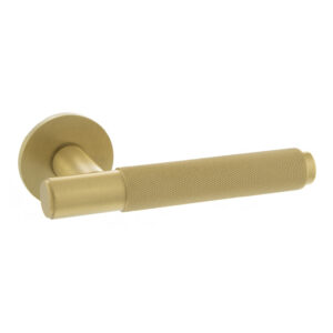 MHSR100SB Millhouse Brass Crompton Knurled Lever Door Handle on 5mm Slimline Round Rose - Satin Brass