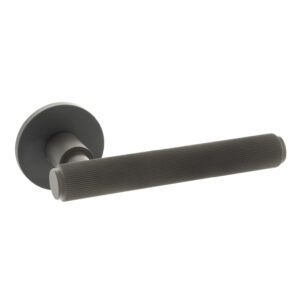MHSR250UDB Millhouse Brass Stephenson Knurled Lever Door Handle on 5mm Slimline Round Rose - Urban Dark Bronze